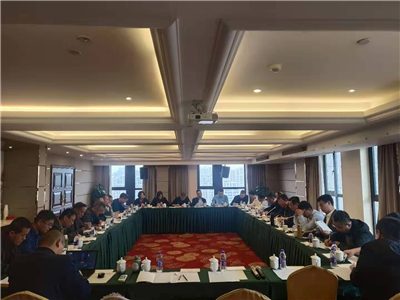 蒙西集團(tuán)公司組織高管人員外出考察暨黨委中心組2019年第三次集體學(xué)習(xí)